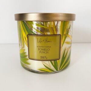 BRAND NEW Life at Home 3-Wick Candle, Pomelo Punch